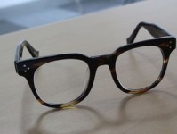 双眼皮手术，了解风险与伤害